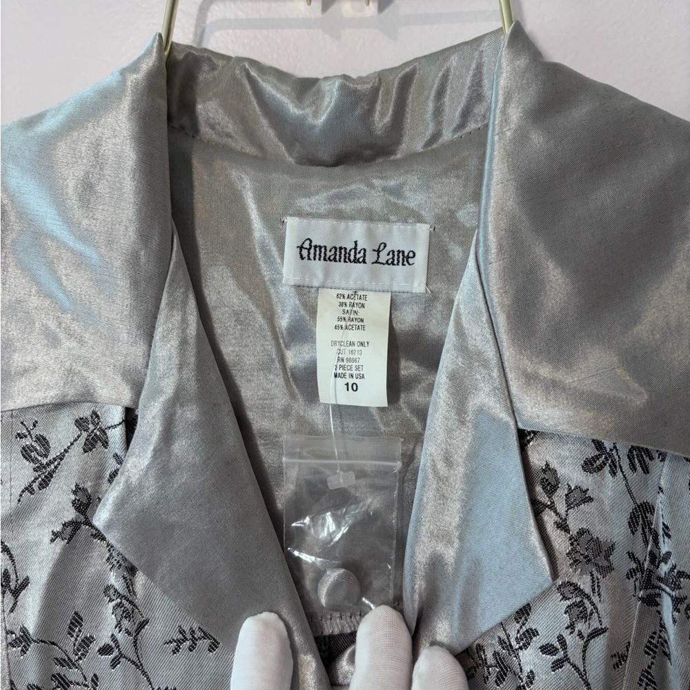 Amanda Lane Vintage Silver Floral Jacquard Satin 2 Piece Vest Pants Set Size 10 - Picture 3 of 15